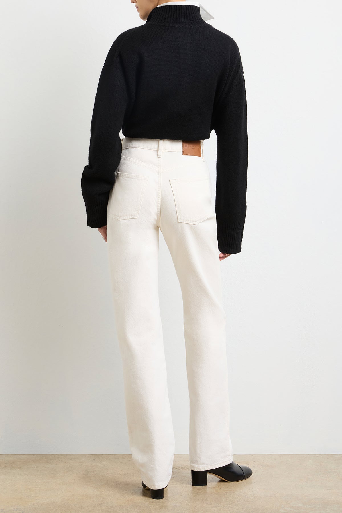 The Julia Straight Leg Denim in Ecru