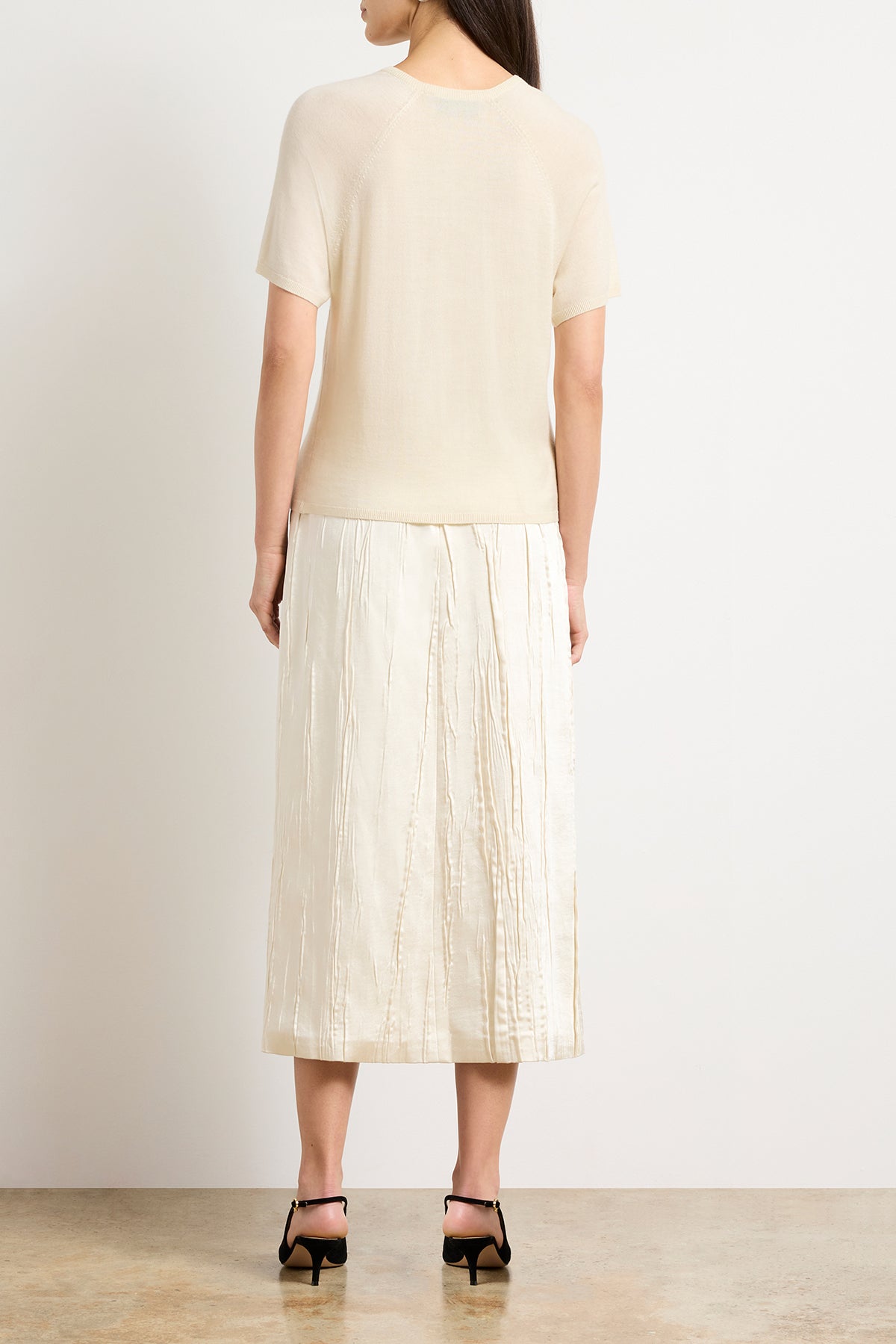 The Lee Classic Cashmere Tee in Cream