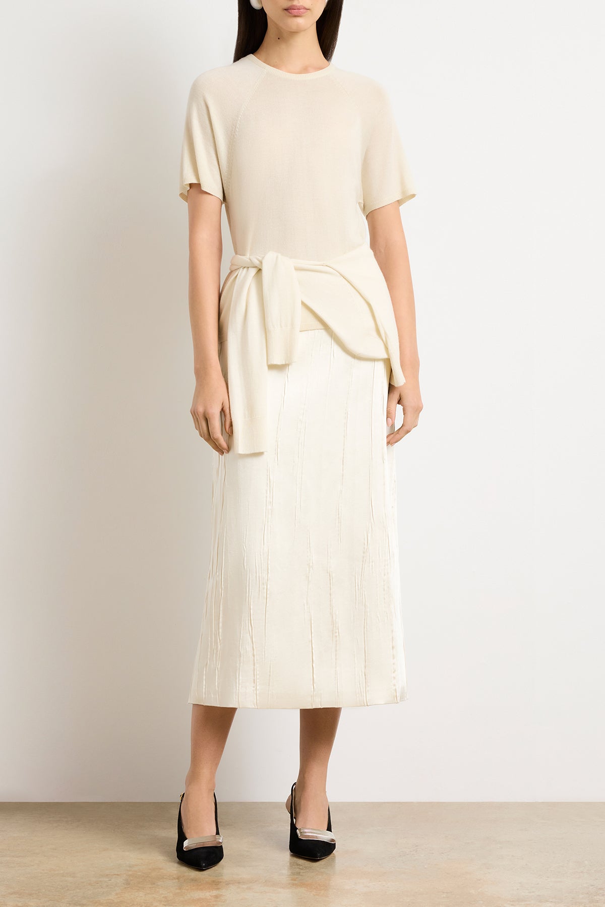The Lee Classic Cashmere Tee in Cream