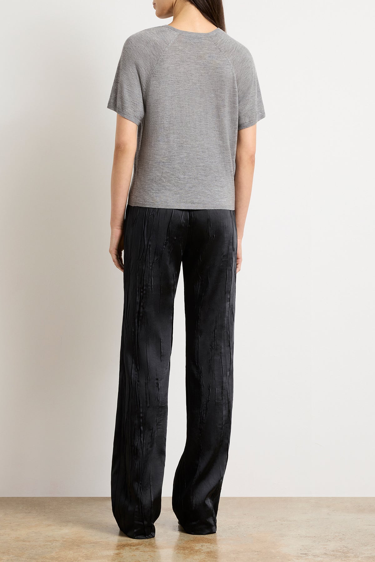 The Lee Classic Cashmere Tee in Heather Grey