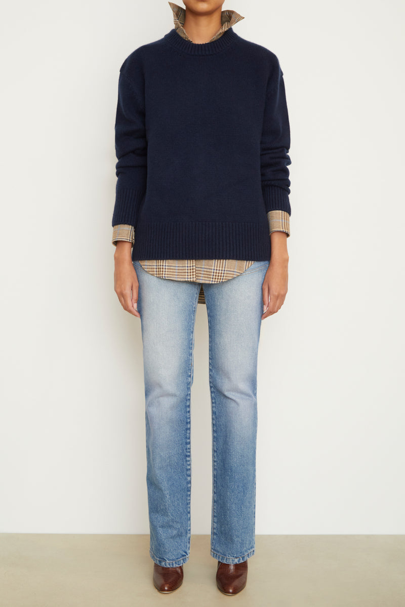 The Joanna Cashmere Crewneck in Navy