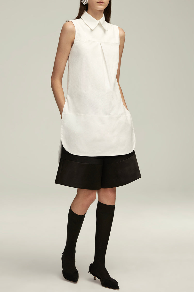 The Clover Short in Black