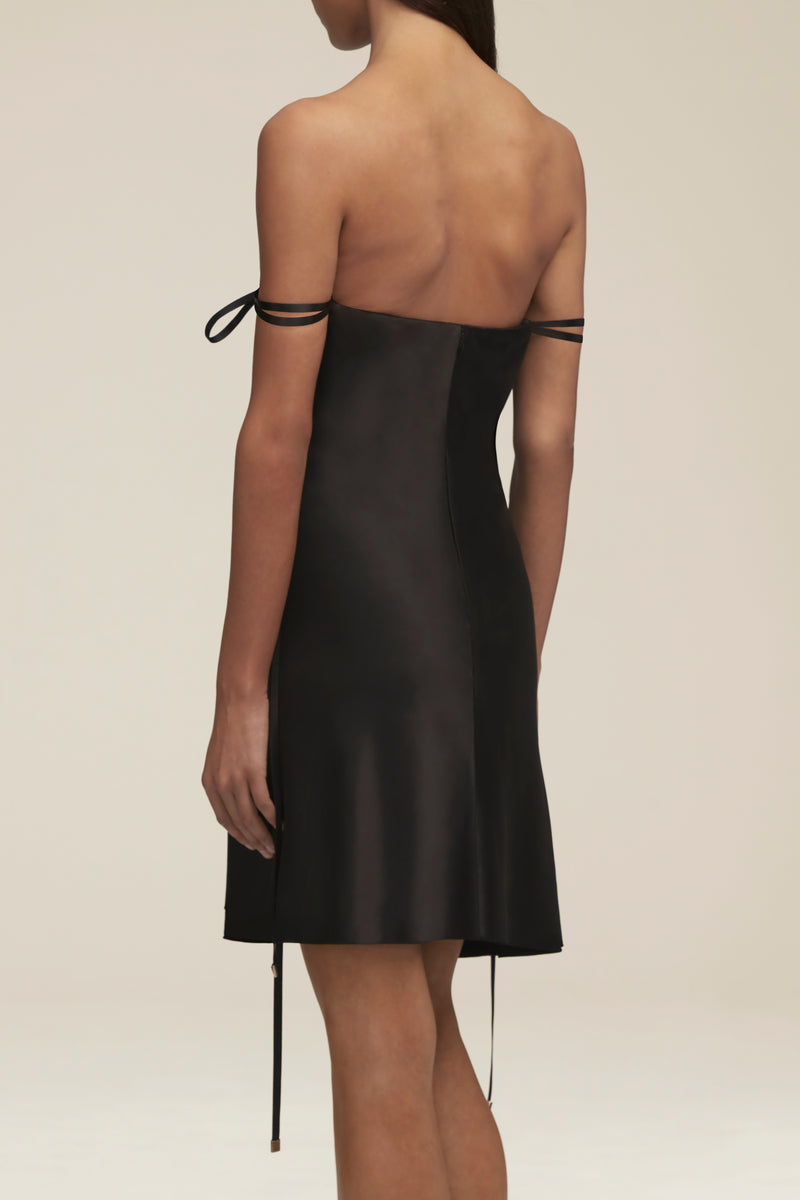 The Mia Dress in Black