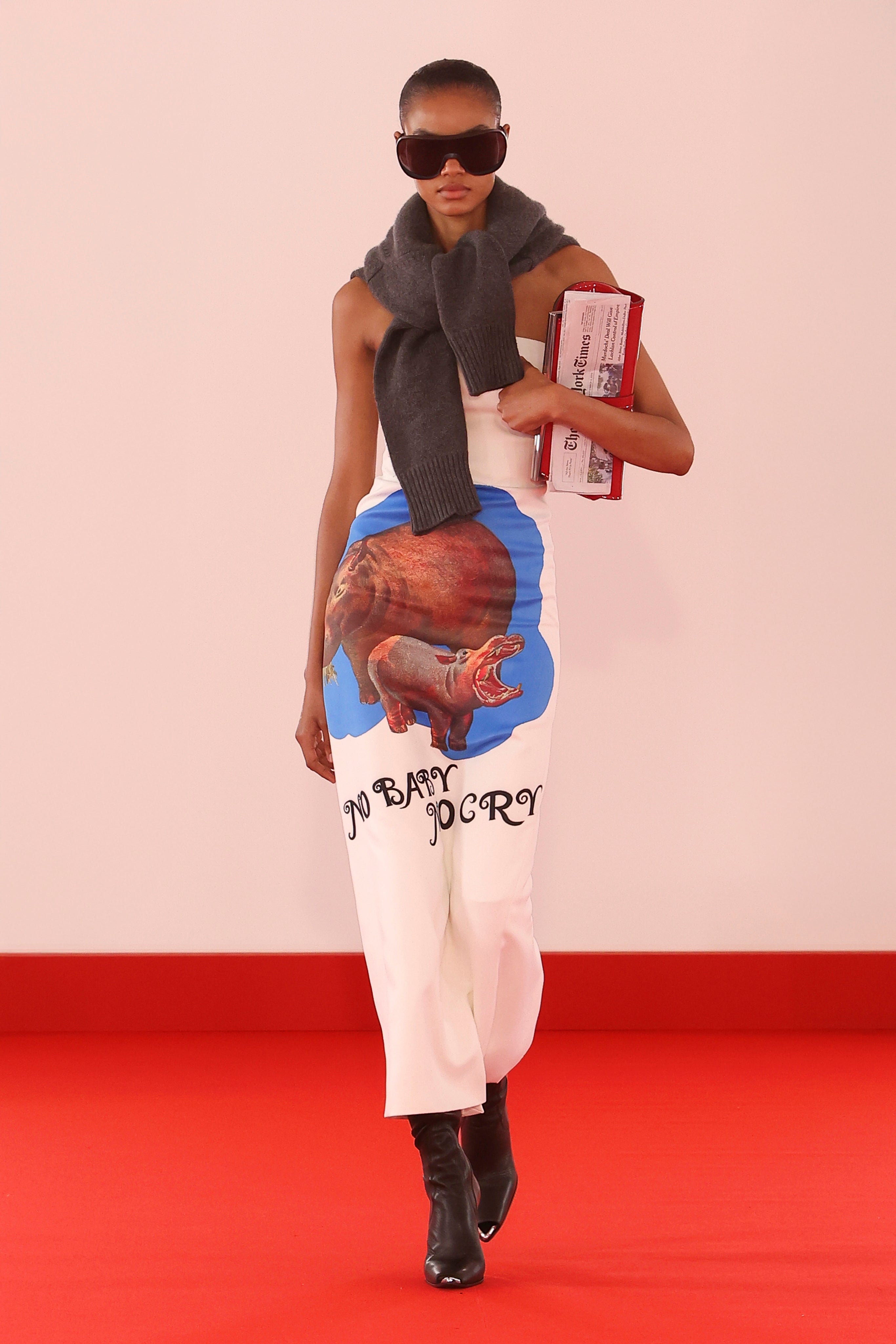 Look 25