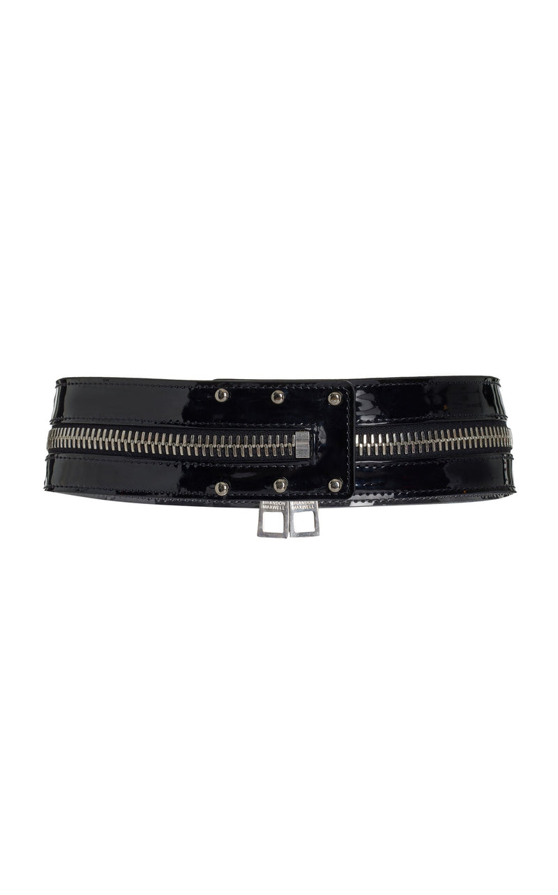 The Wide Zipper Belt in Patent Leather