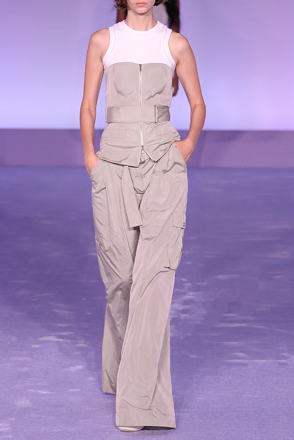 The Kinslee Cargo Pant in Stone